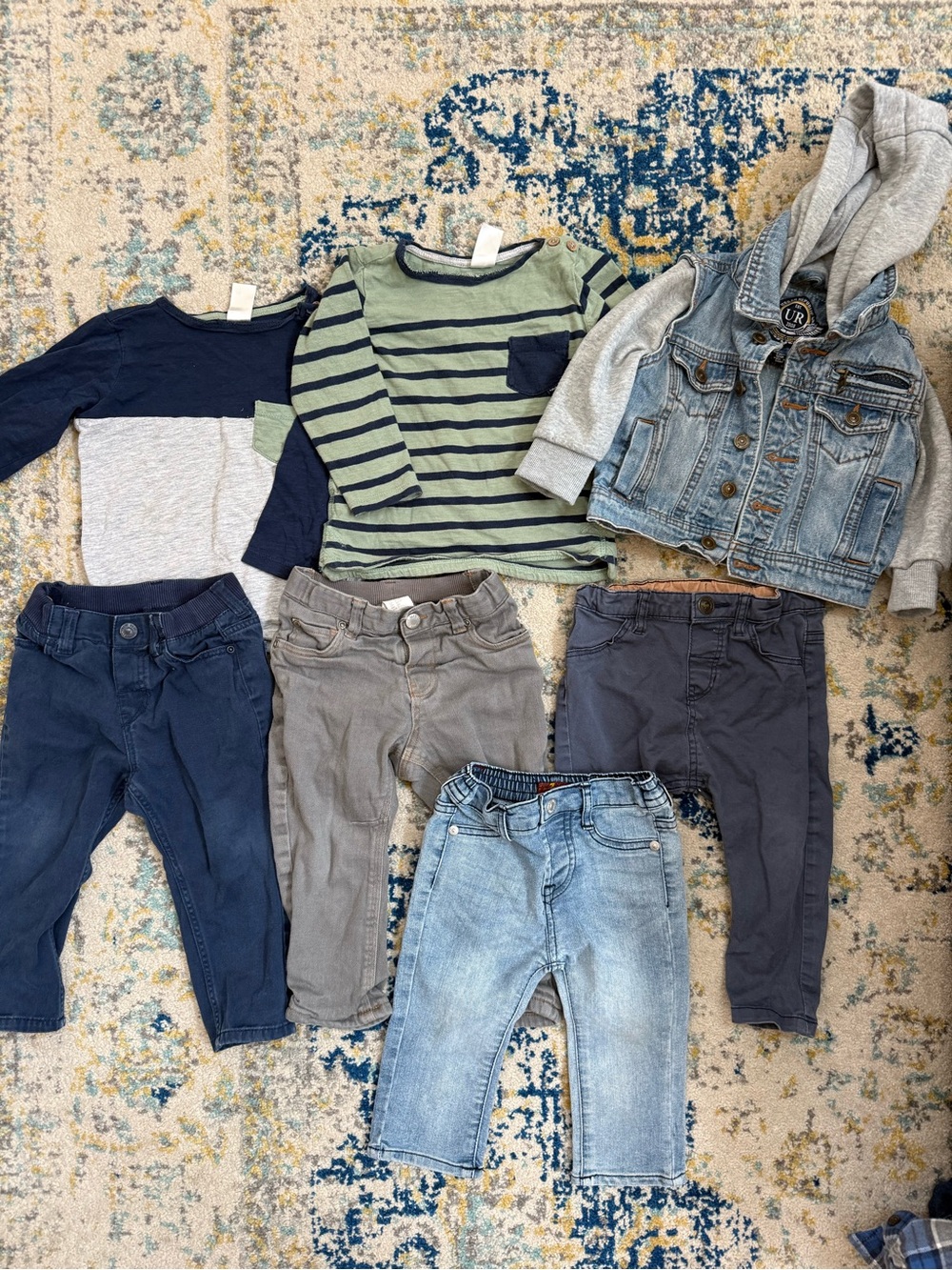 Gently used H&M 7 for all mankind Boys bundle 12M
